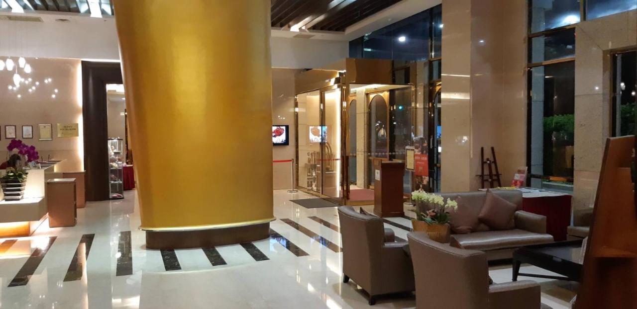 Fullon Hotel Sanyin Sanxia Bagian luar foto
