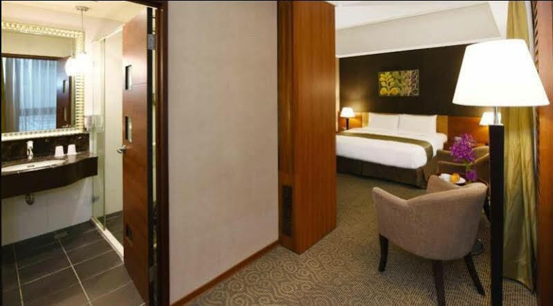 Fullon Hotel Sanyin Sanxia Bagian luar foto